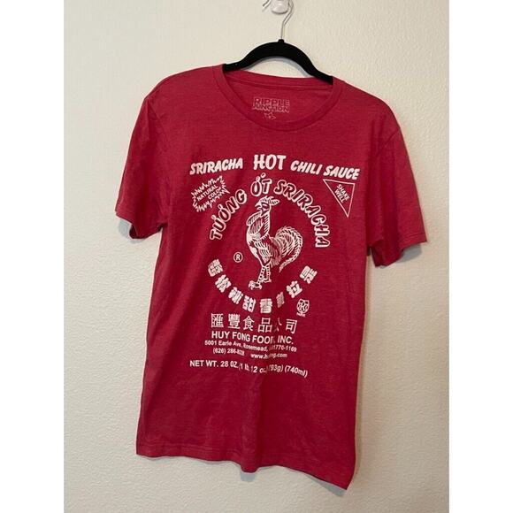 Ripple Junction Sriracha Hot Chili Sauce T-Shirt SMALL - Picture 3 of 5